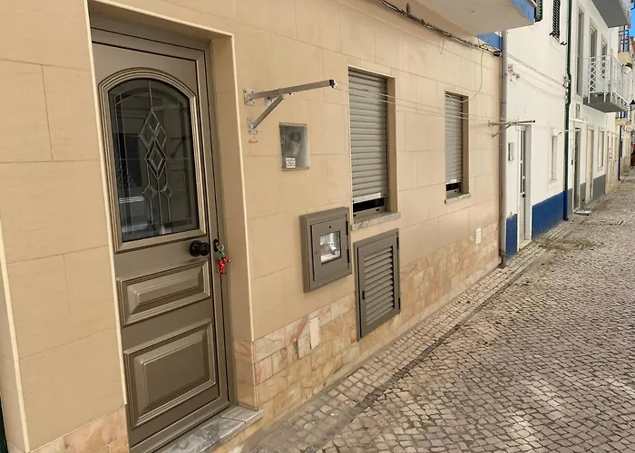 בית נופש Avo Velha - Faneca נאזרה